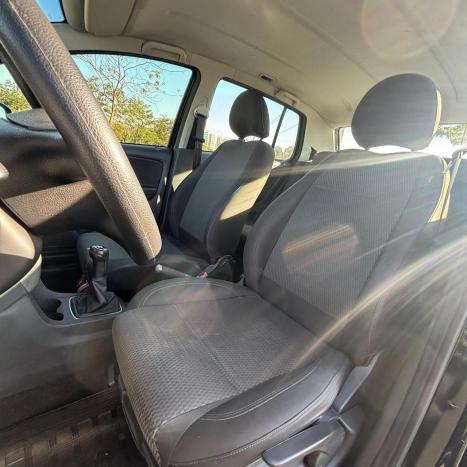 VOLKSWAGEN Fox 1.0, Foto 10