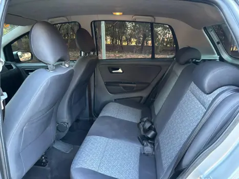 VOLKSWAGEN Fox 1.6 4P, Foto 9
