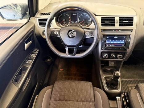 VOLKSWAGEN Fox 1.6 4P TRENDLINE FLEX, Foto 6