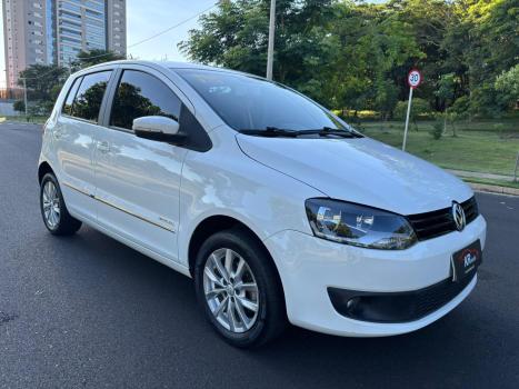 VOLKSWAGEN Fox 1.6 4P FLEX HIGHLINE I-MOTION AUTOMATIZADO, Foto 3