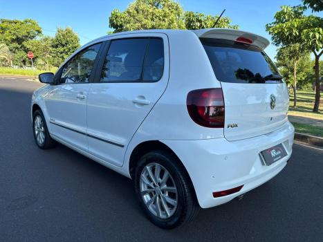 VOLKSWAGEN Fox 1.6 4P FLEX HIGHLINE I-MOTION AUTOMATIZADO, Foto 4