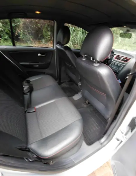 VOLKSWAGEN Fox 1.6 4P ROCK IN RIO FLEX, Foto 2