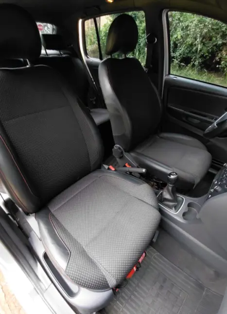 VOLKSWAGEN Fox 1.6 4P ROCK IN RIO FLEX, Foto 3