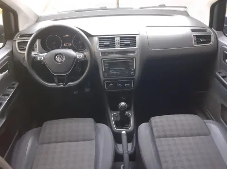 VOLKSWAGEN Fox 1.6 4P COMFORTLINE FLEX, Foto 10