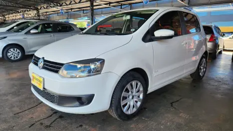 VOLKSWAGEN Fox 1.6 4P, Foto 2