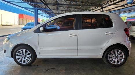 VOLKSWAGEN Fox 1.6 4P, Foto 7