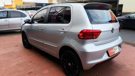 VOLKSWAGEN Fox 1.6 4P MSI COMFORTLINE FLEX, Foto 3
