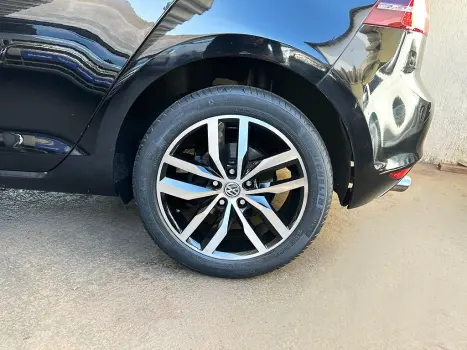 VOLKSWAGEN Golf 1.4 16V 4P TSI HIGHLINE AUTOM�TICO, Foto 13