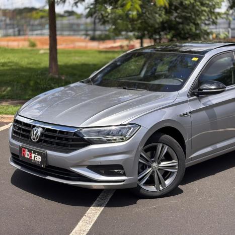 VOLKSWAGEN Jetta 1.4 4P 250 TSI R-LINE AUTOM�TICO, Foto 2