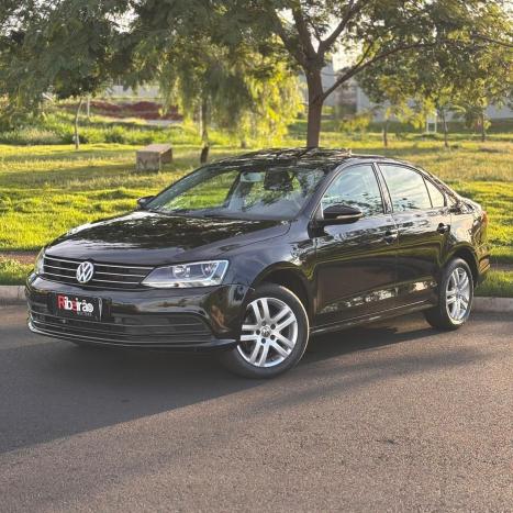 VOLKSWAGEN Jetta 2.0 4P COMFORTLINE TIPTRONIC AUTOM�TICO, Foto 4
