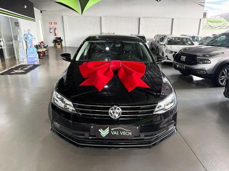 VOLKSWAGEN Jetta 2.0 4P TSI HIGHLINE 211 CV AUTOM�TICO, Foto 2