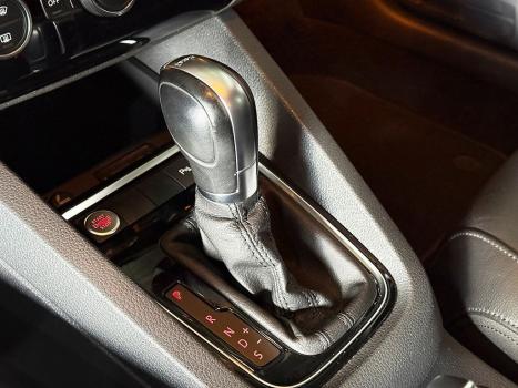 VOLKSWAGEN Jetta 2.0 4P TSI HIGHLINE 211 CV AUTOM�TICO, Foto 9