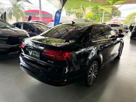 VOLKSWAGEN Jetta 2.0 4P TSI HIGHLINE 211 CV AUTOM�TICO, Foto 18