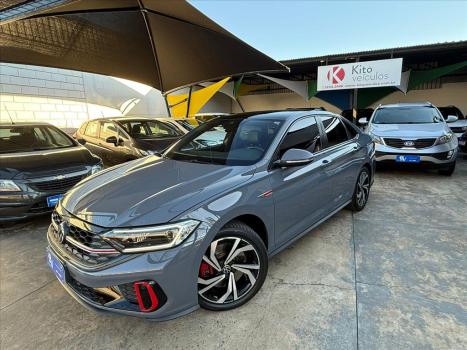 VOLKSWAGEN Jetta 2.0 4P 350 TSI GLI AUTOM�TICO DSG, Foto 2