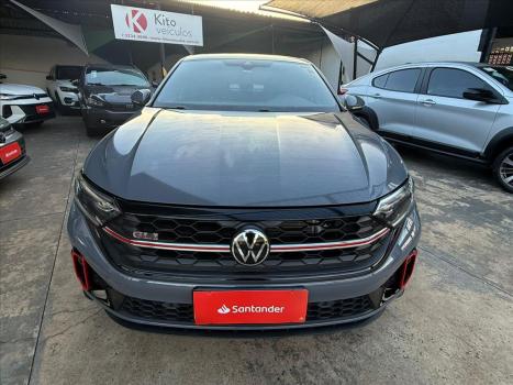 VOLKSWAGEN Jetta 2.0 4P 350 TSI GLI AUTOM�TICO DSG, Foto 3
