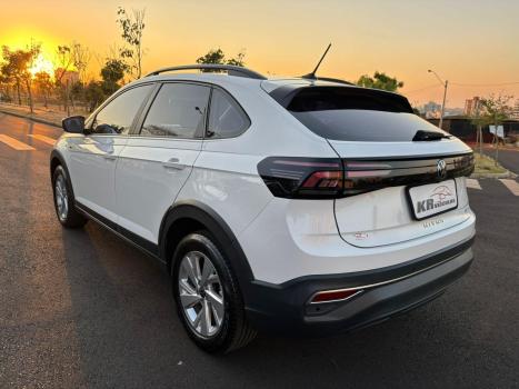 VOLKSWAGEN Nivus 1.0 4P FLEX 200 TSI COMFORTLINE TURBO AUTOMTICO, Foto 4