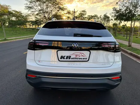 VOLKSWAGEN Nivus 1.0 4P FLEX 200 TSI COMFORTLINE TURBO AUTOMTICO, Foto 5