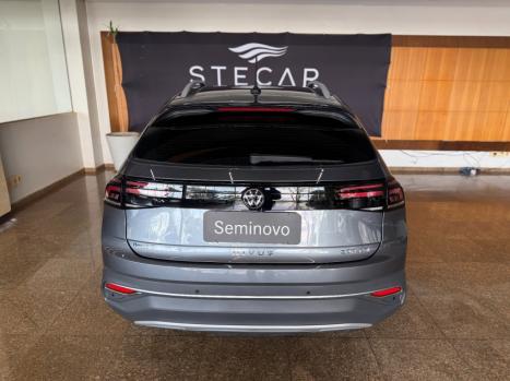 VOLKSWAGEN Nivus 1.0 4P FLEX 200 TSI HIGHLINE TURBO AUTOM�TICO, Foto 8