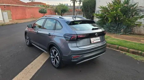 VOLKSWAGEN Nivus 1.0 4P FLEX 200 TSI HIGHLINE TURBO AUTOM�TICO, Foto 4