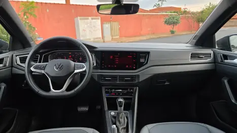 VOLKSWAGEN Nivus 1.0 4P FLEX 200 TSI HIGHLINE TURBO AUTOM�TICO, Foto 9