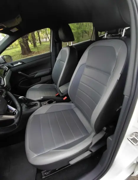 VOLKSWAGEN Nivus 1.0 4P FLEX 200 TSI HIGHLINE TURBO AUTOMÁTICO, Foto 11