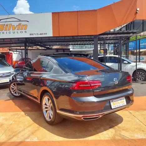 VOLKSWAGEN Passat 2.0 16V 4P TSI TURBO BLUEMOTION HIGHLINE AUTOM�TICO DSG, Foto 4