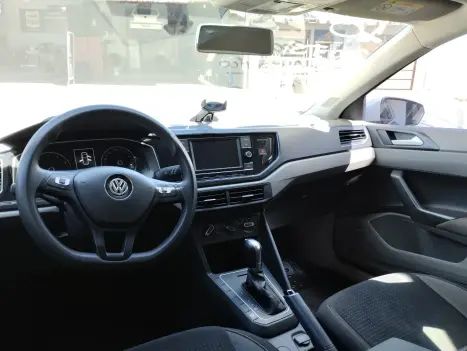 VOLKSWAGEN Polo Hatch 1.0 12V 4P 200 TSI  COMFORTLINE AUTOM�TICO, Foto 5