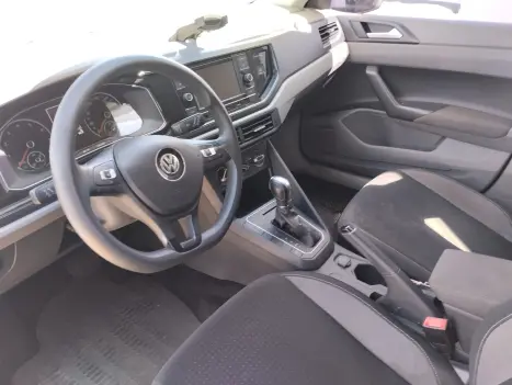VOLKSWAGEN Polo Hatch 1.0 12V 4P 200 TSI  COMFORTLINE AUTOM�TICO, Foto 6