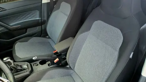 VOLKSWAGEN Polo Hatch 1.0 4P 170 TSI COMFORTLINE AUTOM�TICO, Foto 7