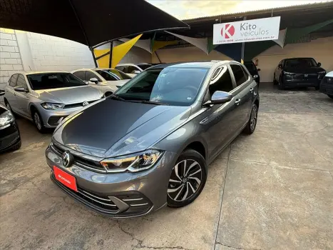 VOLKSWAGEN Polo Hatch 1.0 4P 170 TSI HIGHLINE AUTOM�TICO, Foto 2