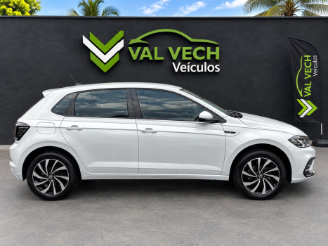 VOLKSWAGEN Polo Hatch 1.0 4P 170 TSI HIGHLINE AUTOMÁTICO, Foto 10