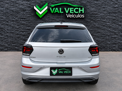 VOLKSWAGEN Polo Hatch 1.0 4P 170 TSI HIGHLINE AUTOMÁTICO, Foto 13