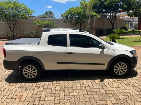 VOLKSWAGEN Saveiro 1.6 16V FLEX MSI ROBUST CABINE DUPLA, Foto 4