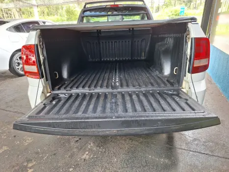 VOLKSWAGEN Saveiro 1.6 G7 CABINE SIMPLES TRENDLINE FLEX, Foto 13