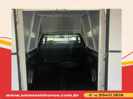 VOLKSWAGEN Saveiro 1.6 G7 CABINE SIMPLES ROBUST FLEX, Foto 10