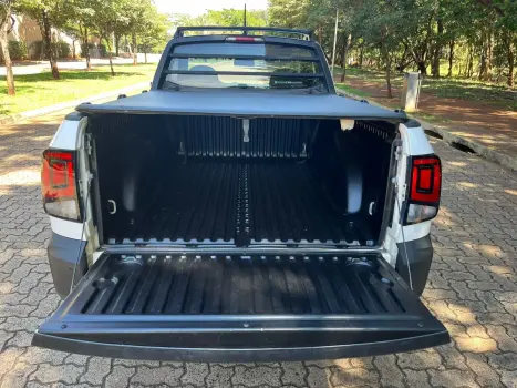 VOLKSWAGEN Saveiro 1.6 16V FLEX MSI ROBUST CABINE SIMPLES, Foto 7