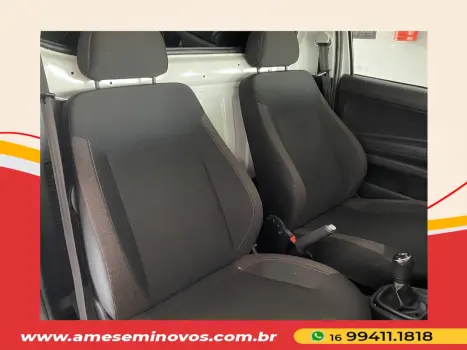 VOLKSWAGEN Saveiro 1.6 G7 CABINE SIMPLES ROBUST FLEX, Foto 7