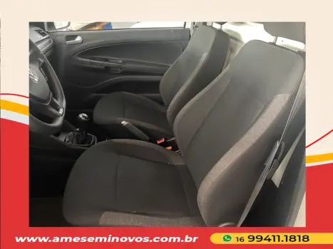 VOLKSWAGEN Saveiro 1.6 G7 CABINE SIMPLES ROBUST FLEX, Foto 10