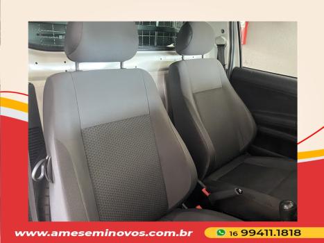 VOLKSWAGEN Saveiro 1.6 G7 CABINE SIMPLES ROBUST FLEX, Foto 8