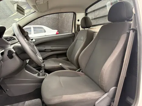 VOLKSWAGEN Saveiro 1.6 FLEX MSI ROBUST CABINE SIMPLES, Foto 3