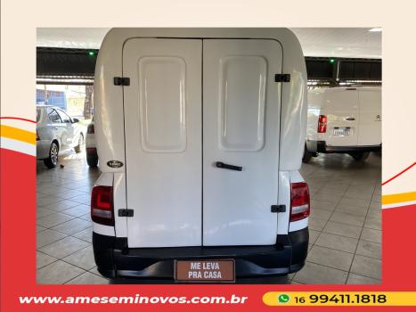 VOLKSWAGEN Saveiro 1.6 G7 CABINE SIMPLES ROBUST FLEX, Foto 3