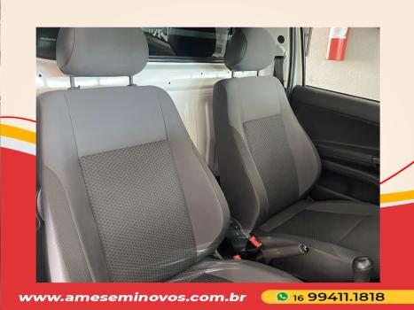 VOLKSWAGEN Saveiro 1.6 G7 CABINE SIMPLES ROBUST FLEX, Foto 7