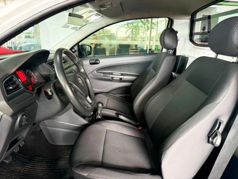 VOLKSWAGEN Saveiro , Foto 4