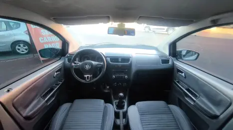 VOLKSWAGEN Space Cross 1.6 4P FLEX, Foto 10