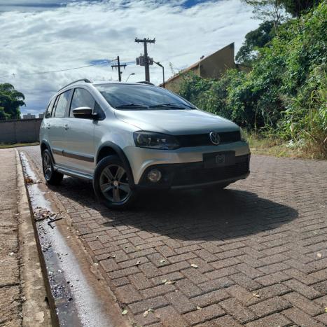 VOLKSWAGEN Space Cross 1.6 4P FLEX, Foto 3