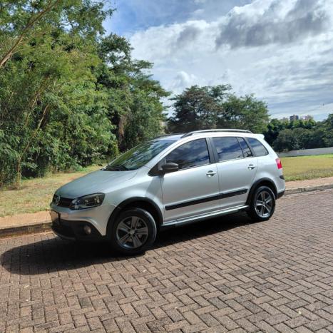 VOLKSWAGEN Space Cross 1.6 4P FLEX, Foto 4