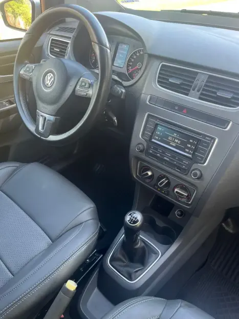 VOLKSWAGEN Space Fox 1.6 4P FLEX HIGHLINE, Foto 10 VOLKSWAGEN Space Fox 1.6 4P FLEX HIGHLINE, Foto 10