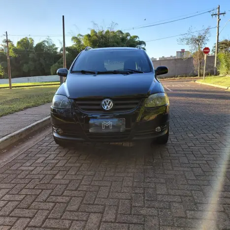 VOLKSWAGEN Space Fox 1.6 4P FLEX SPORTLINE, Foto 2