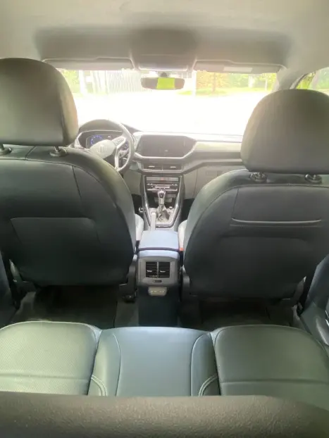 VOLKSWAGEN T-Cross 1.4 4P 250 TSI FLEX HIGHLINE AUTOM�TICO, Foto 12