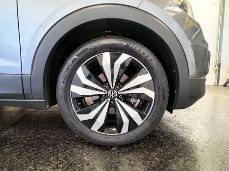 VOLKSWAGEN T-Cross 1.4 4P 250 TSI FLEX HIGHLINE AUTOM�TICO, Foto 7